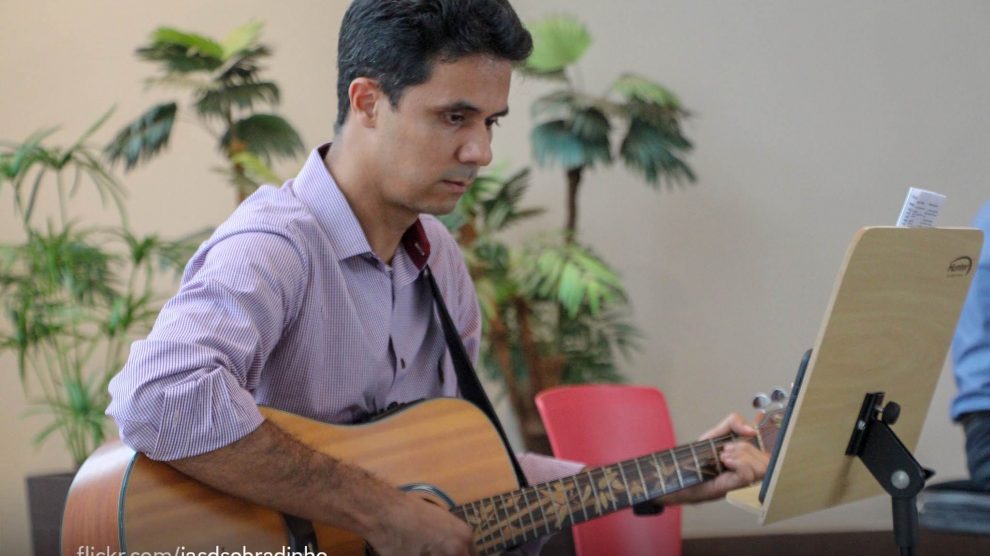 Alessandro Andrade, fundador do site Cifra de Louvor